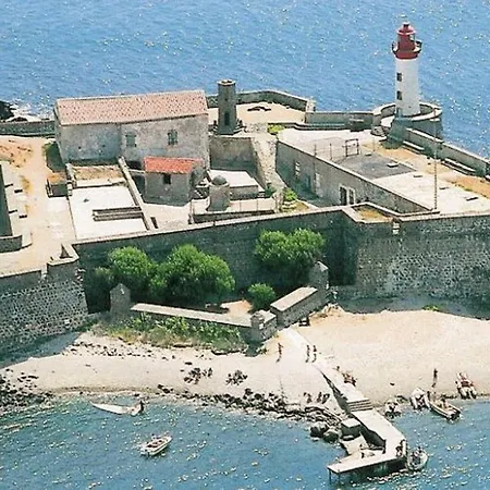 1 Bedroom Amazing In Agde