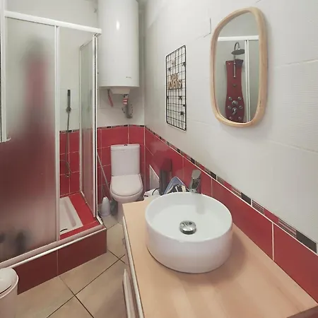 1 Bedroom Amazing In Appartamento *