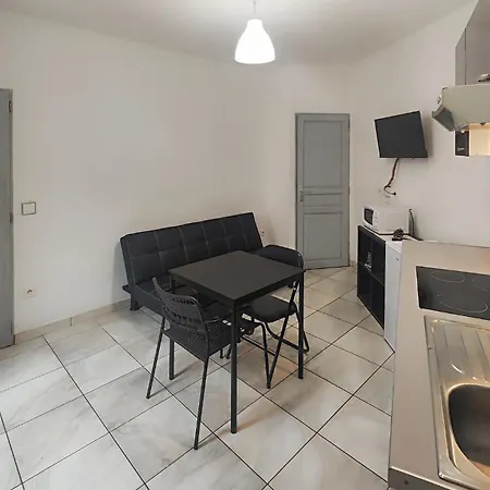 1 Bedroom Lovely In Agde