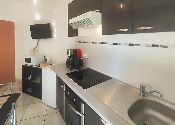 1 Bedroom Lovely In Appartamento *