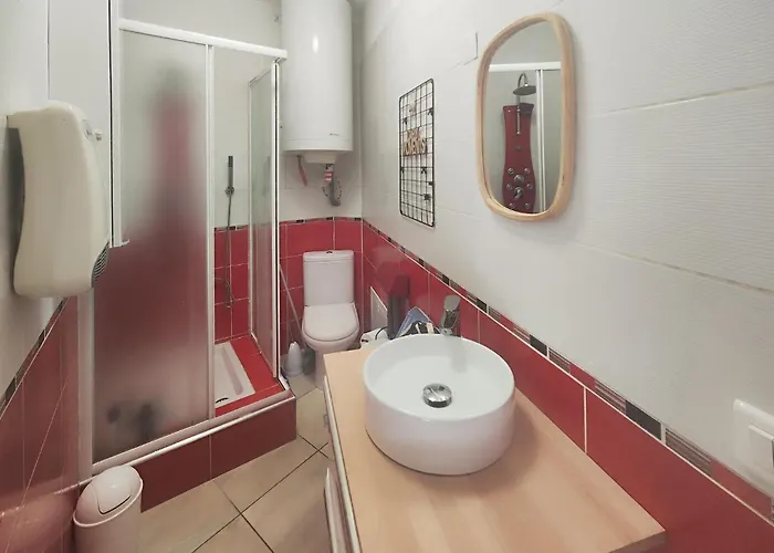 1 Bedroom Lovely In Appartamento *